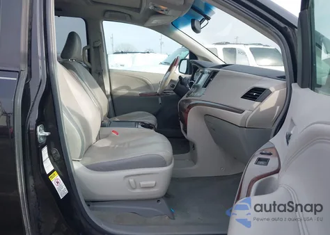 2012 Toyota Sienna Limited 7 Passenger z USA, uszkodzony, nr VIN 5TDDK3DC9CS033193